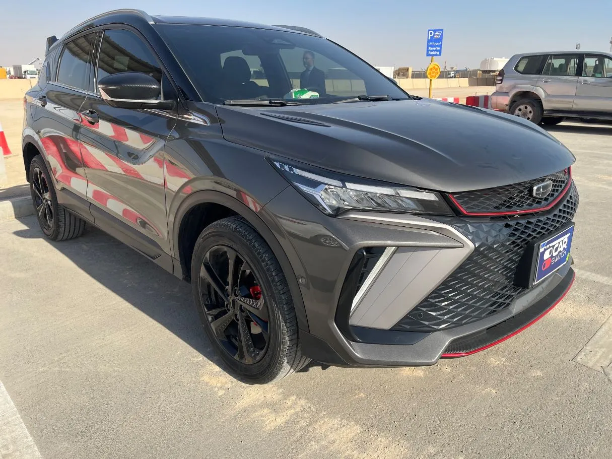 Car image 3
