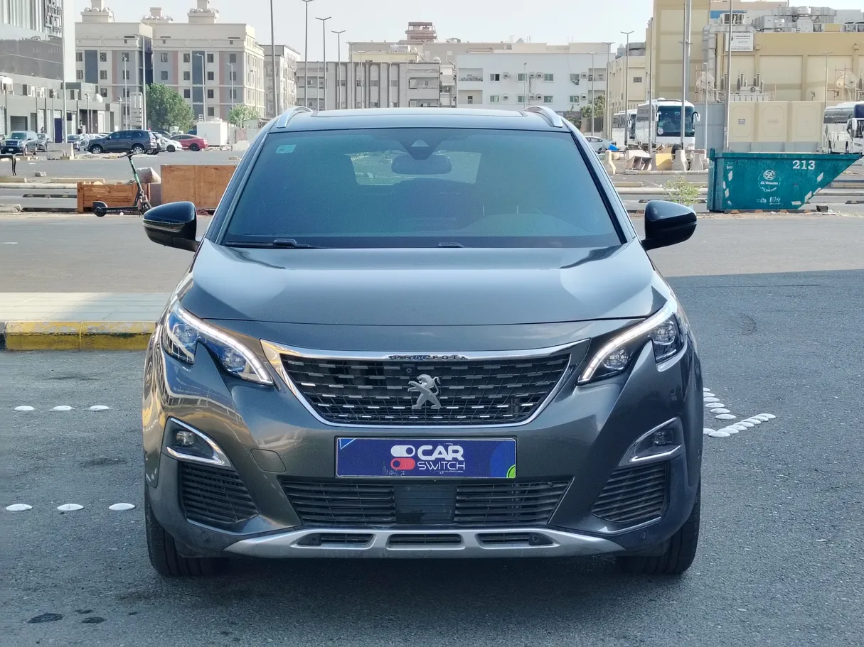 Car image 2