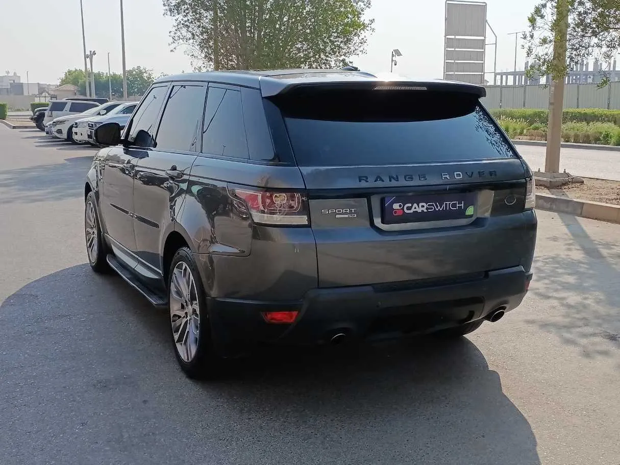 Car image 7