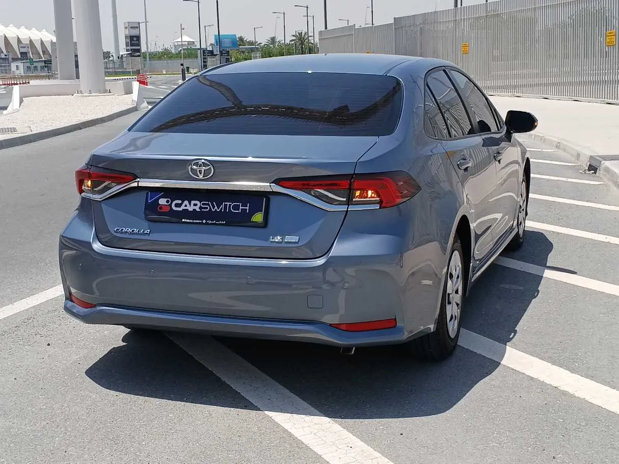Car image 5