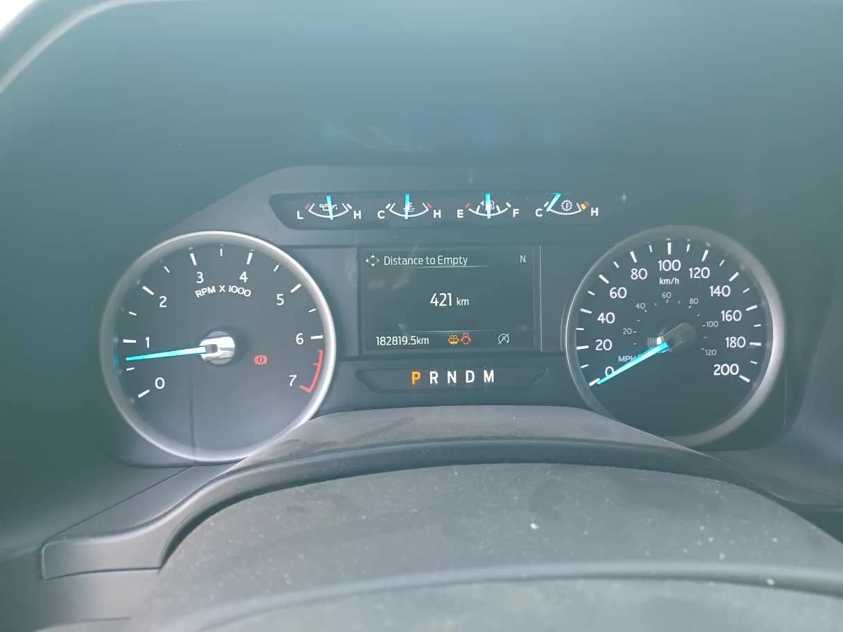 Car image 20