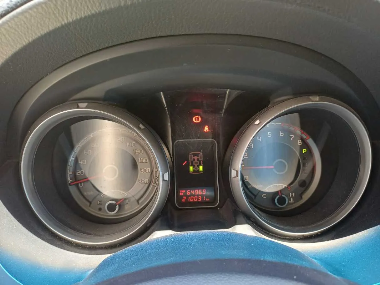Car image 18