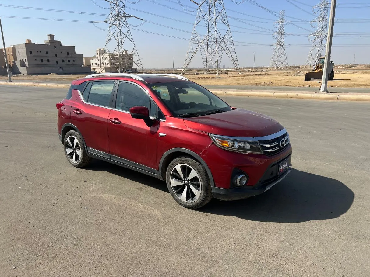 Car image 3