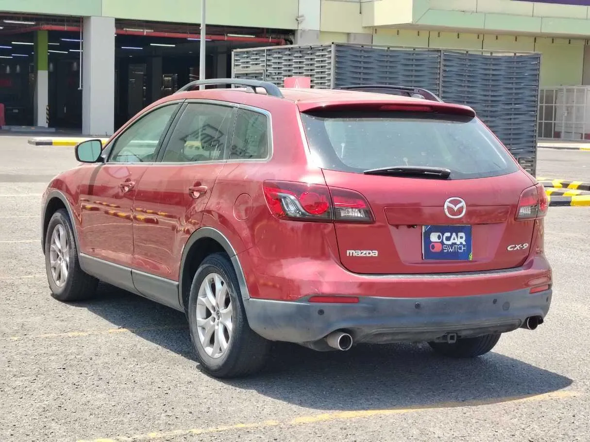 Car image 7