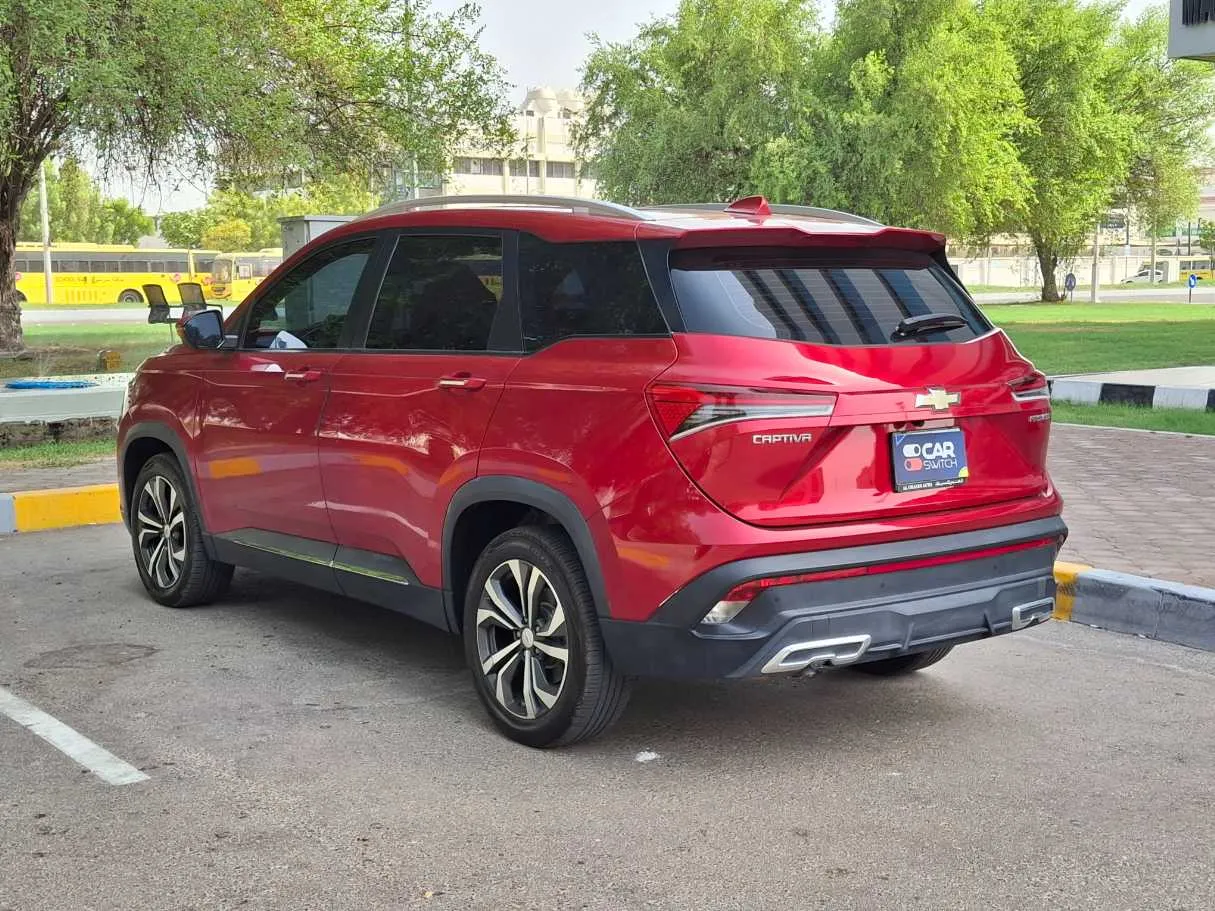 Car image 7