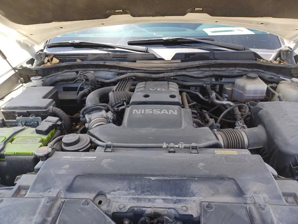 Car image 26