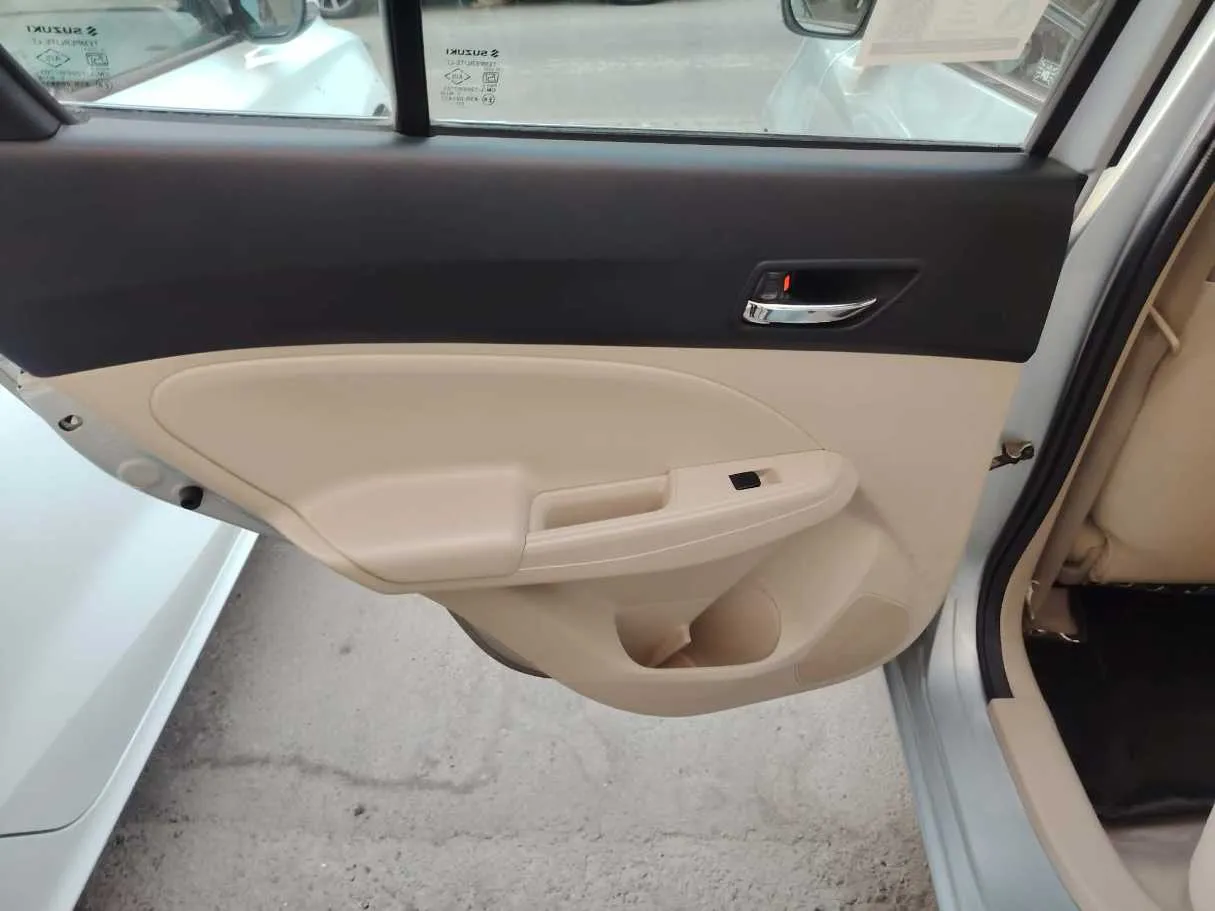 Car image 41