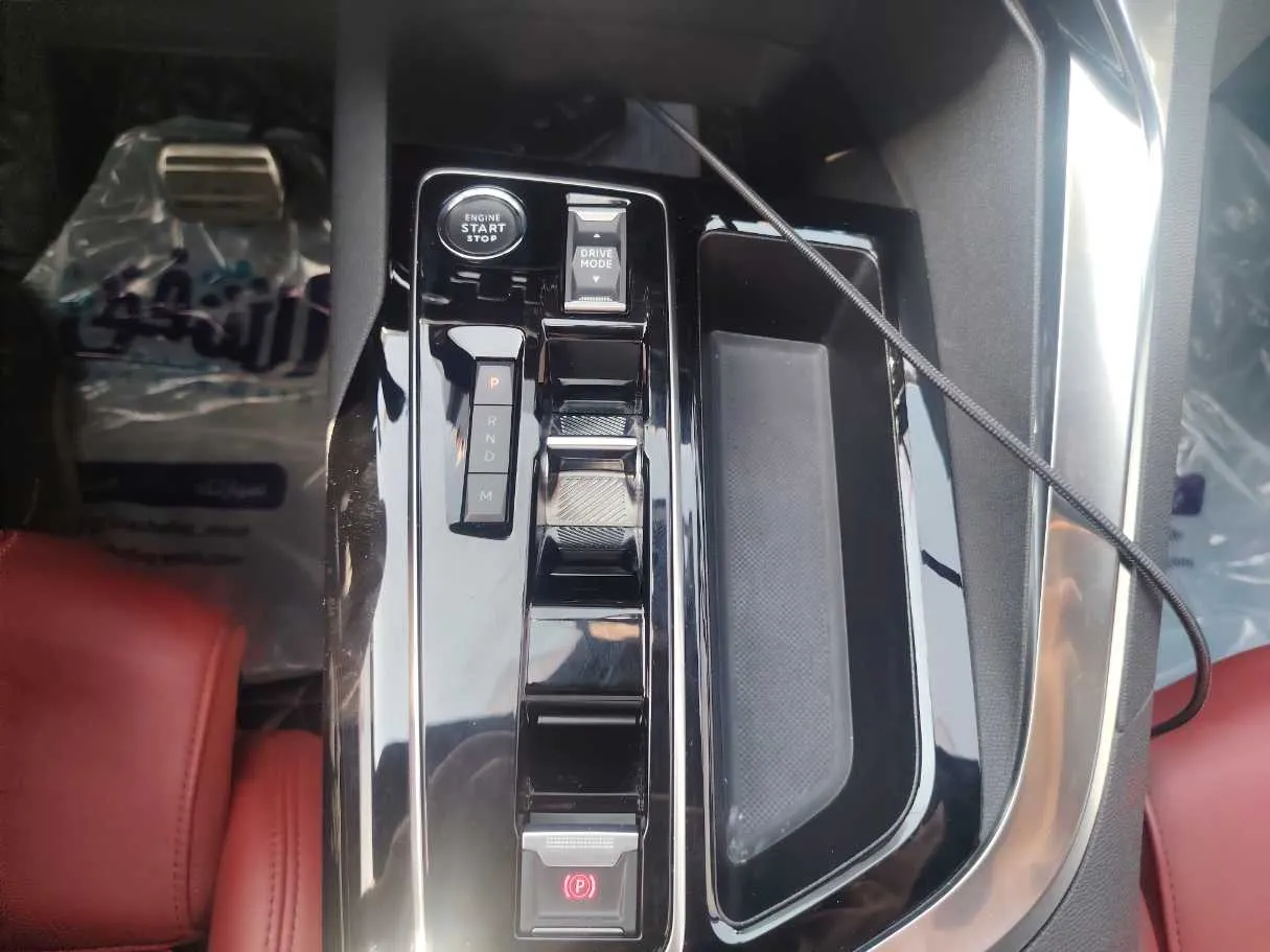 Car image 20