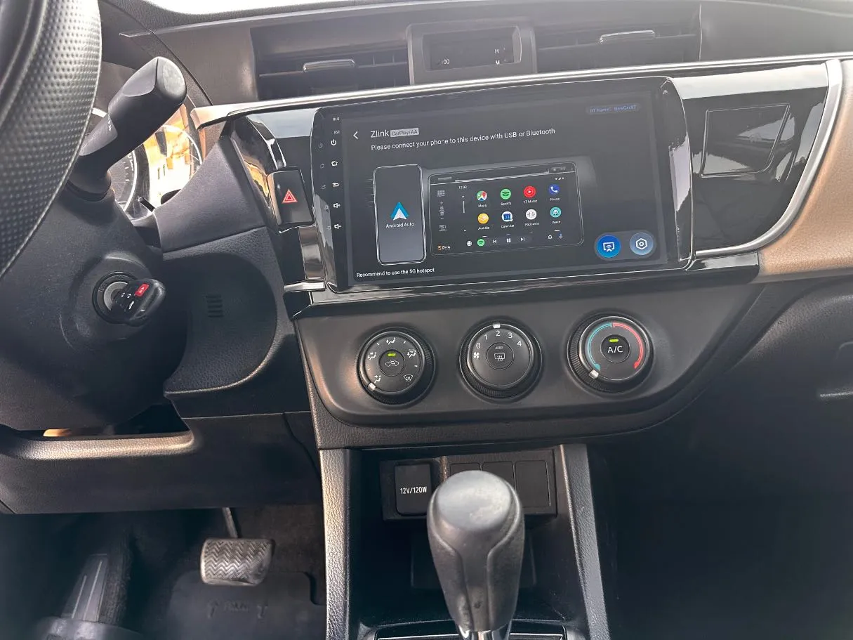 Car image 17