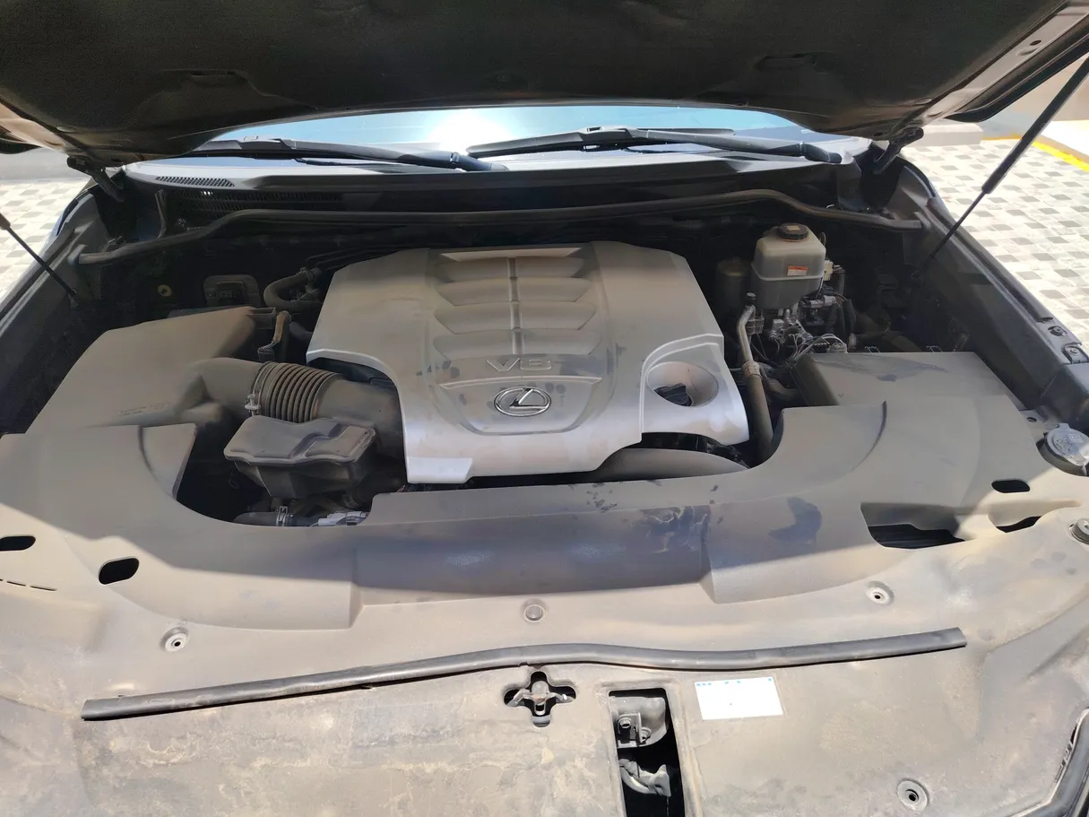 Car image 46