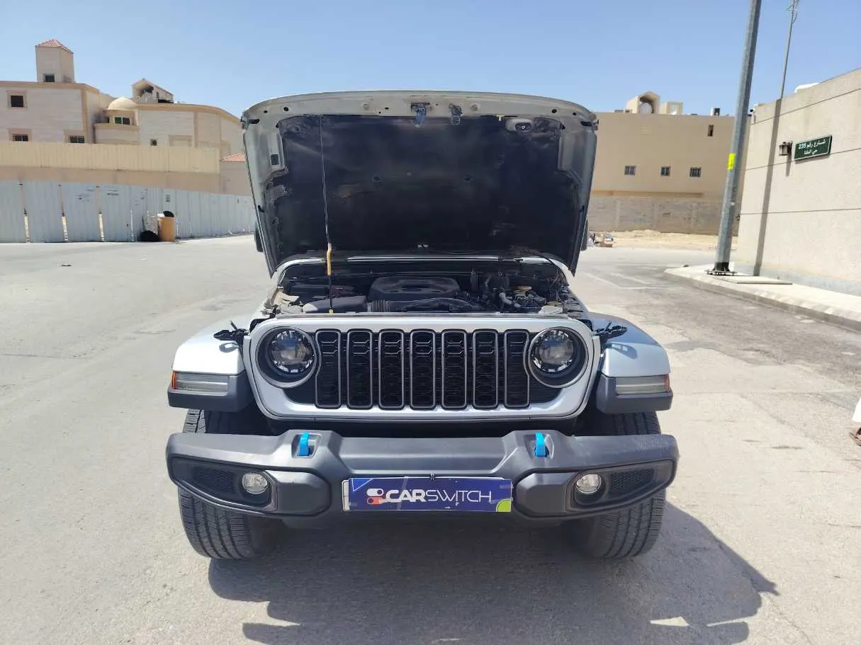 Car image 31