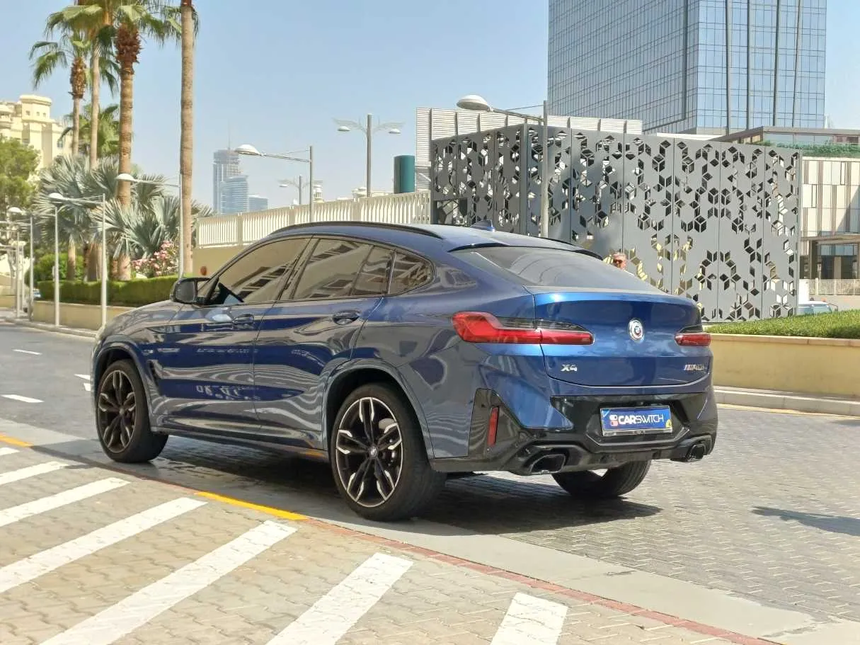 Car image 5