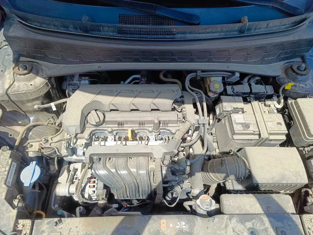 Car image 37