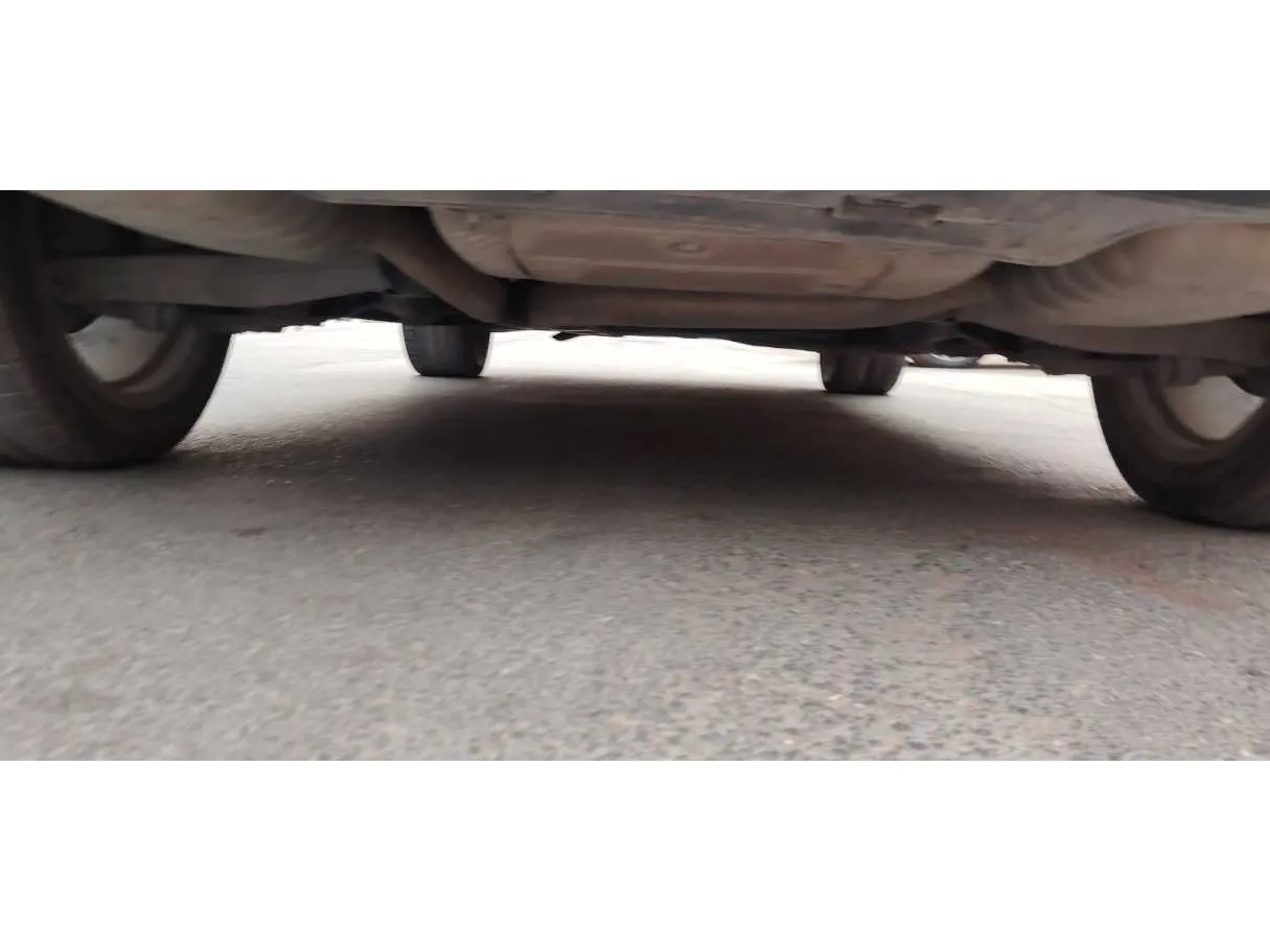 Car image 28