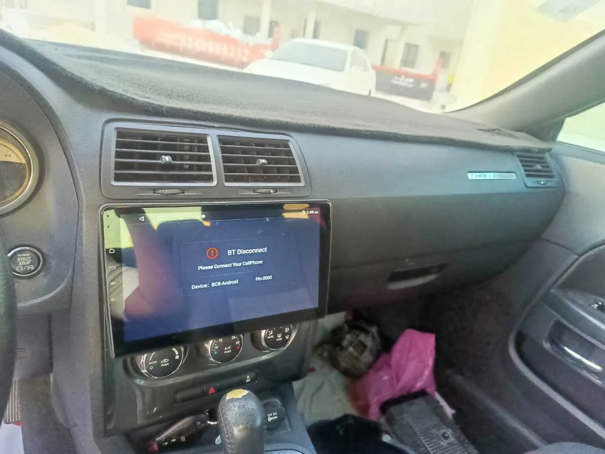 Car image 19
