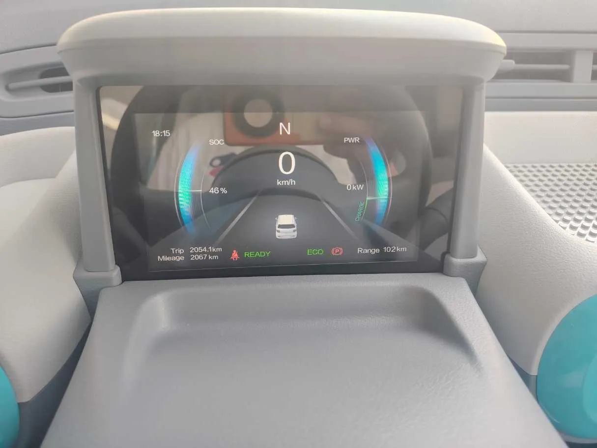 Car image 13