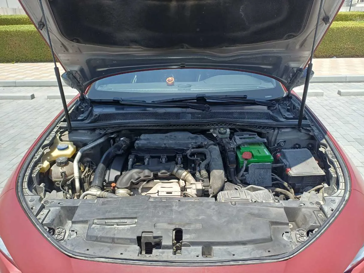 Car image 29