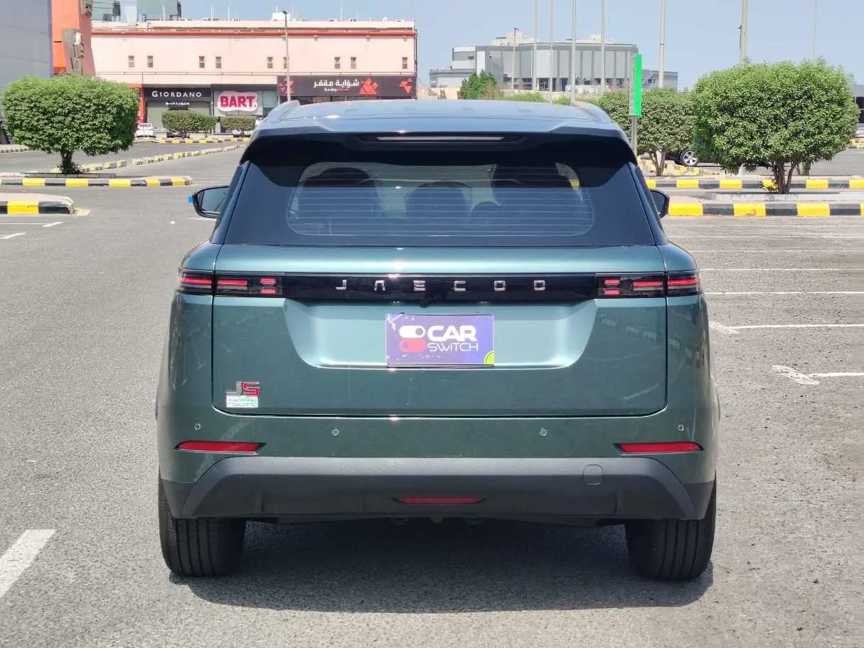 Car image 6