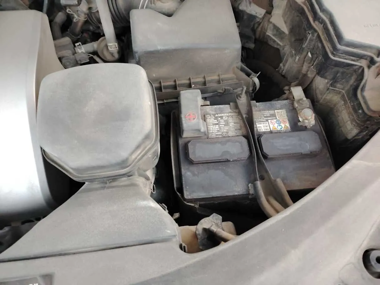 Car image 49