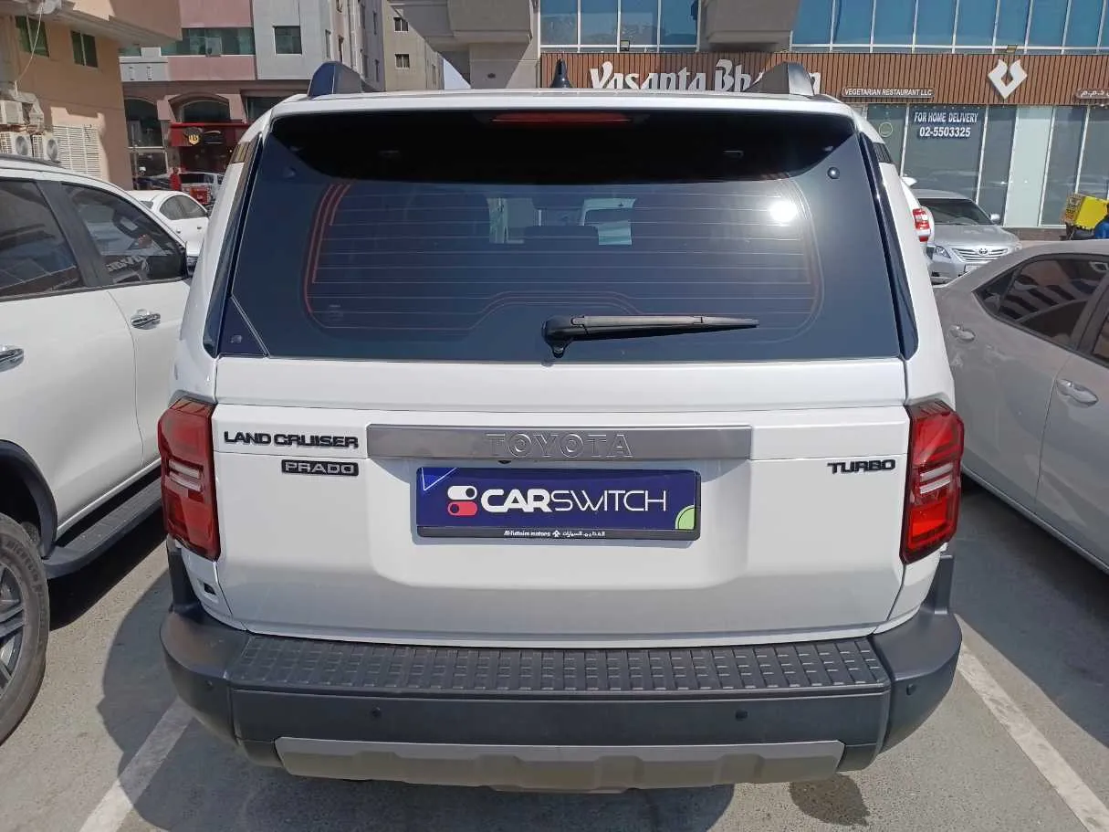 Car image 6