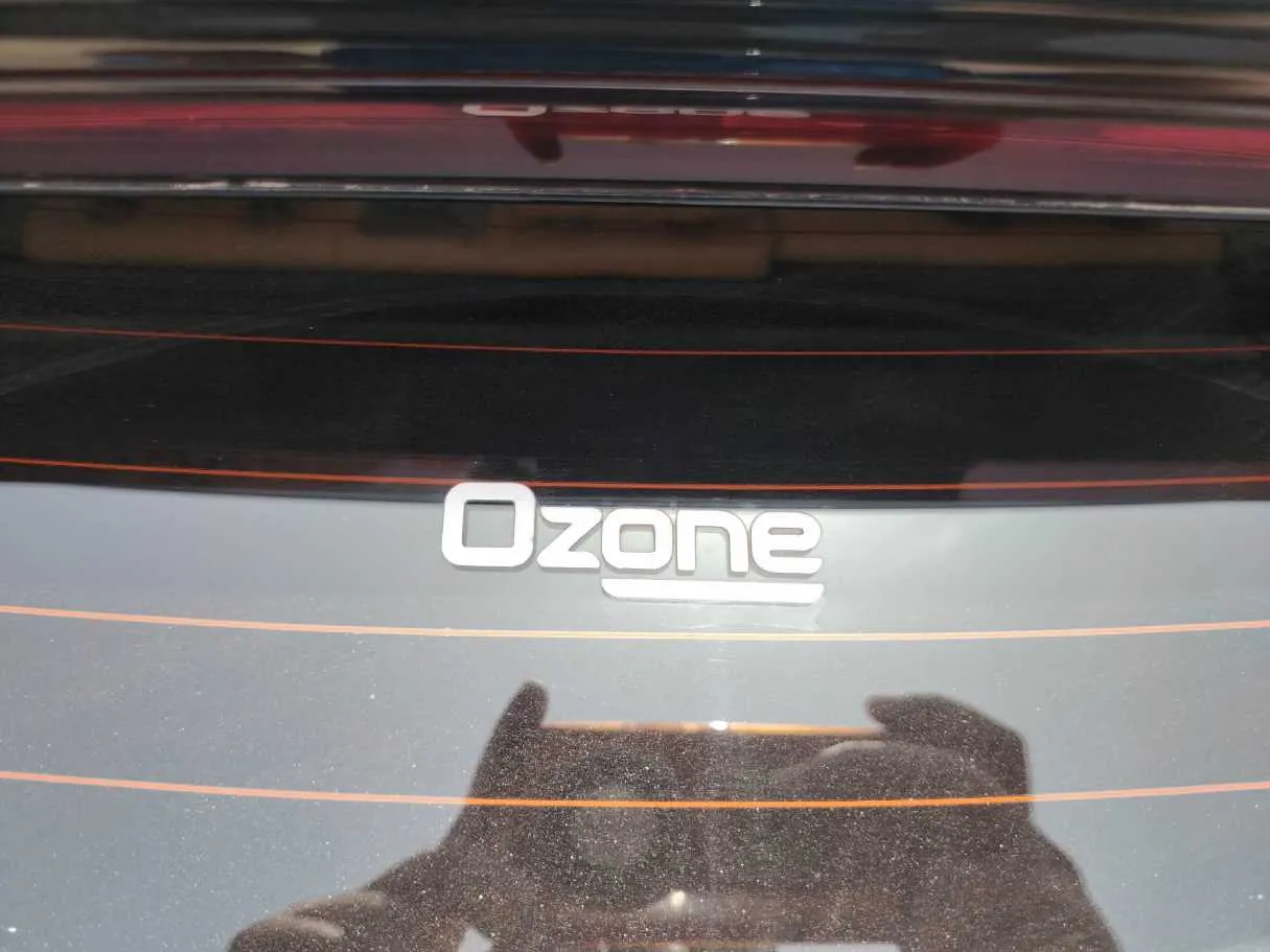 Car image 44