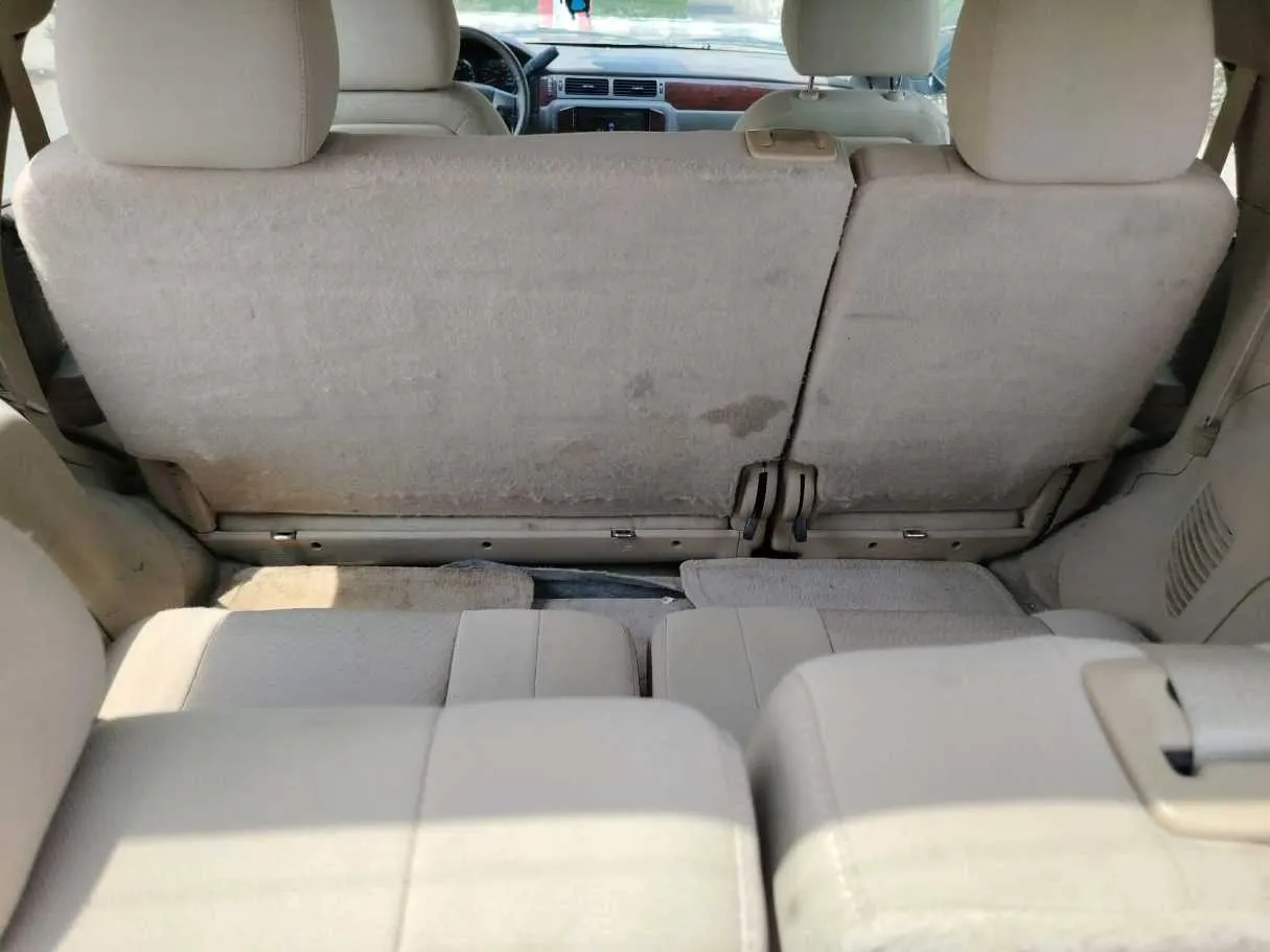 Car image 35