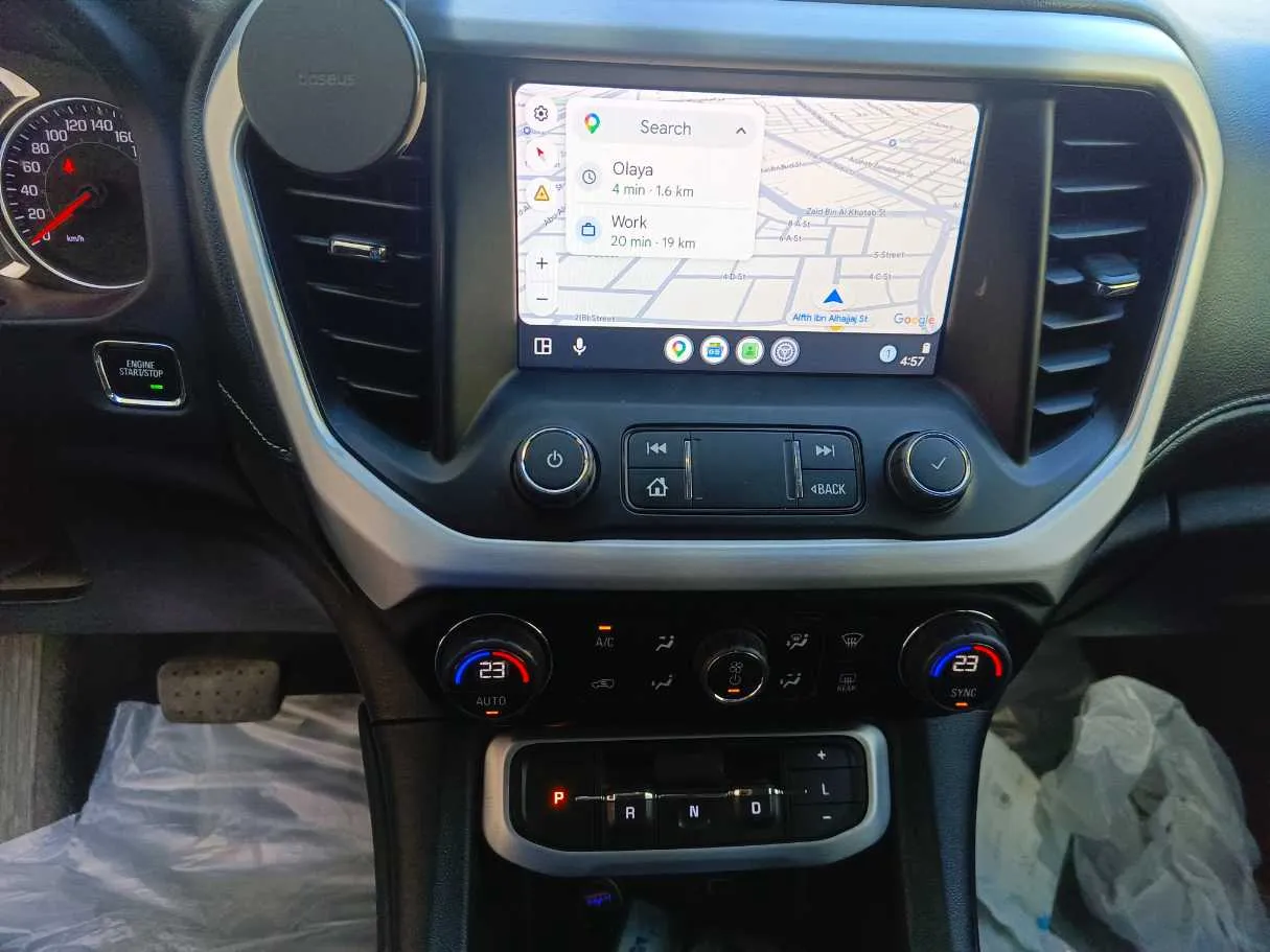 Car image 20