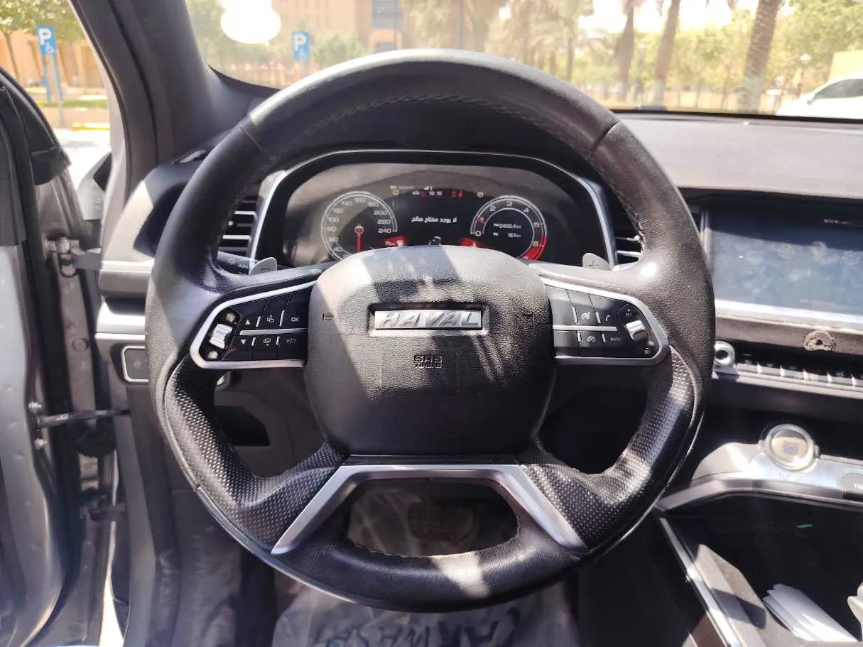 Car image 22
