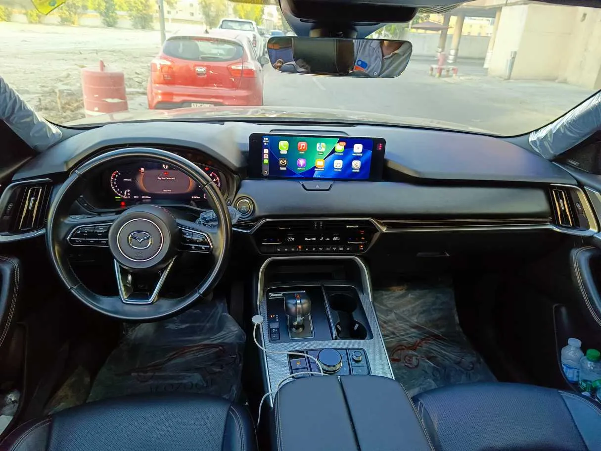 Car image 23