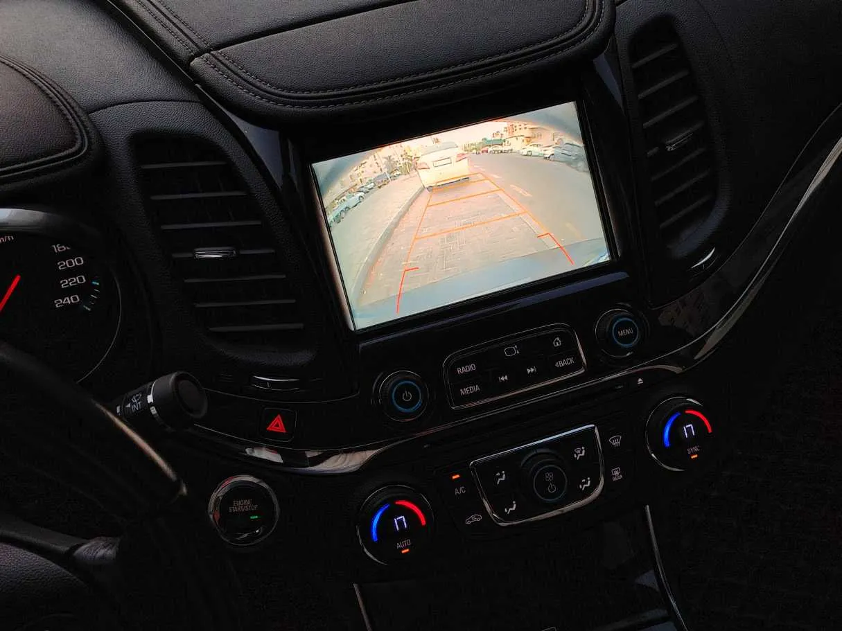 Car image 21