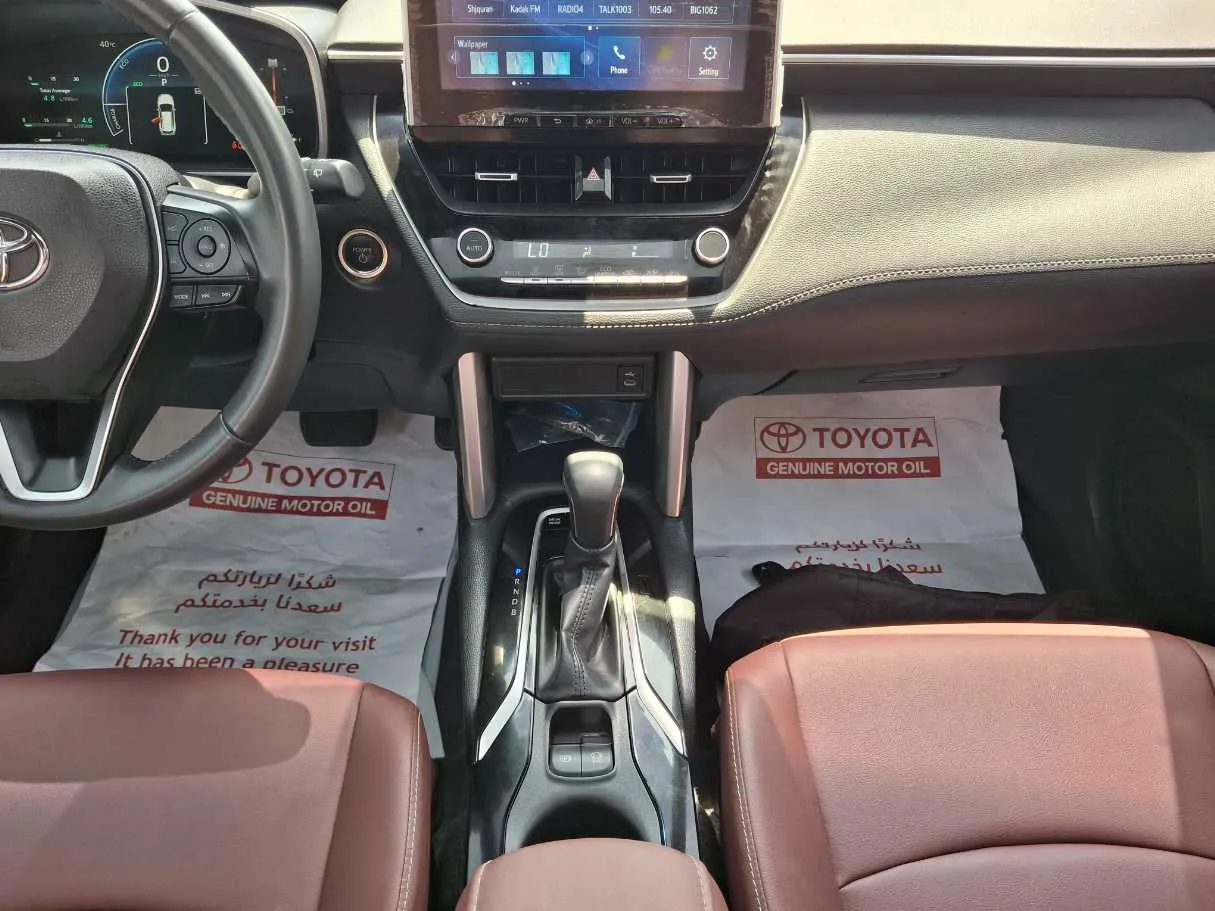 Car image 16
