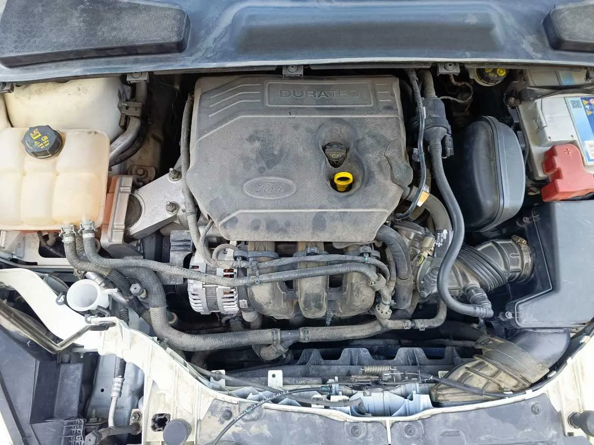 Car image 37