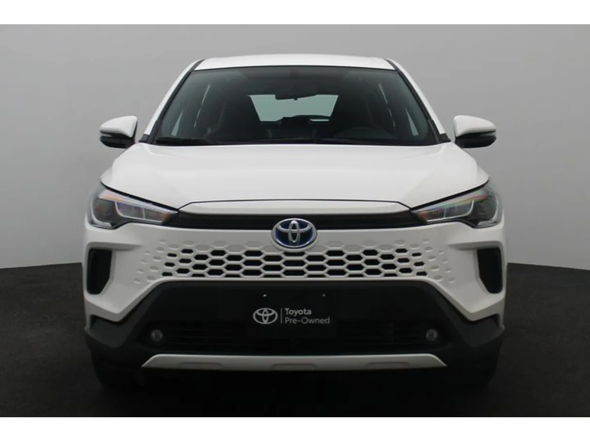 Car image 11