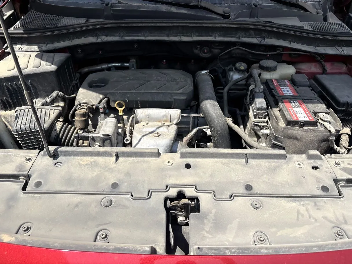 Car image 25