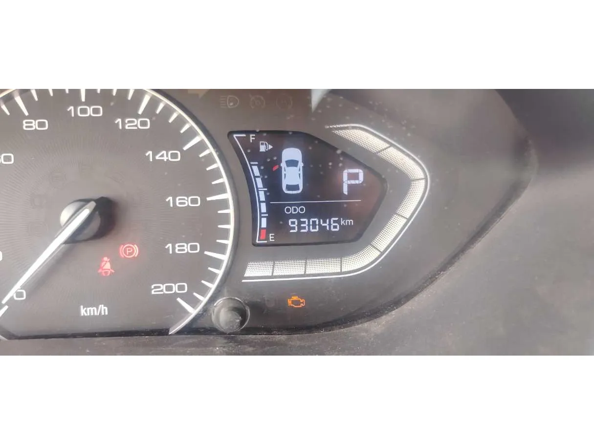 Car image 23