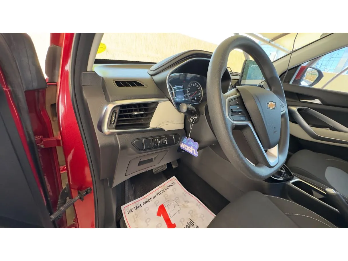 Car image 21