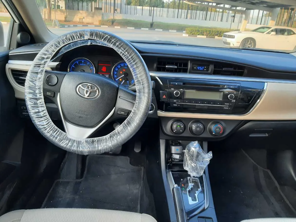 Car image 17