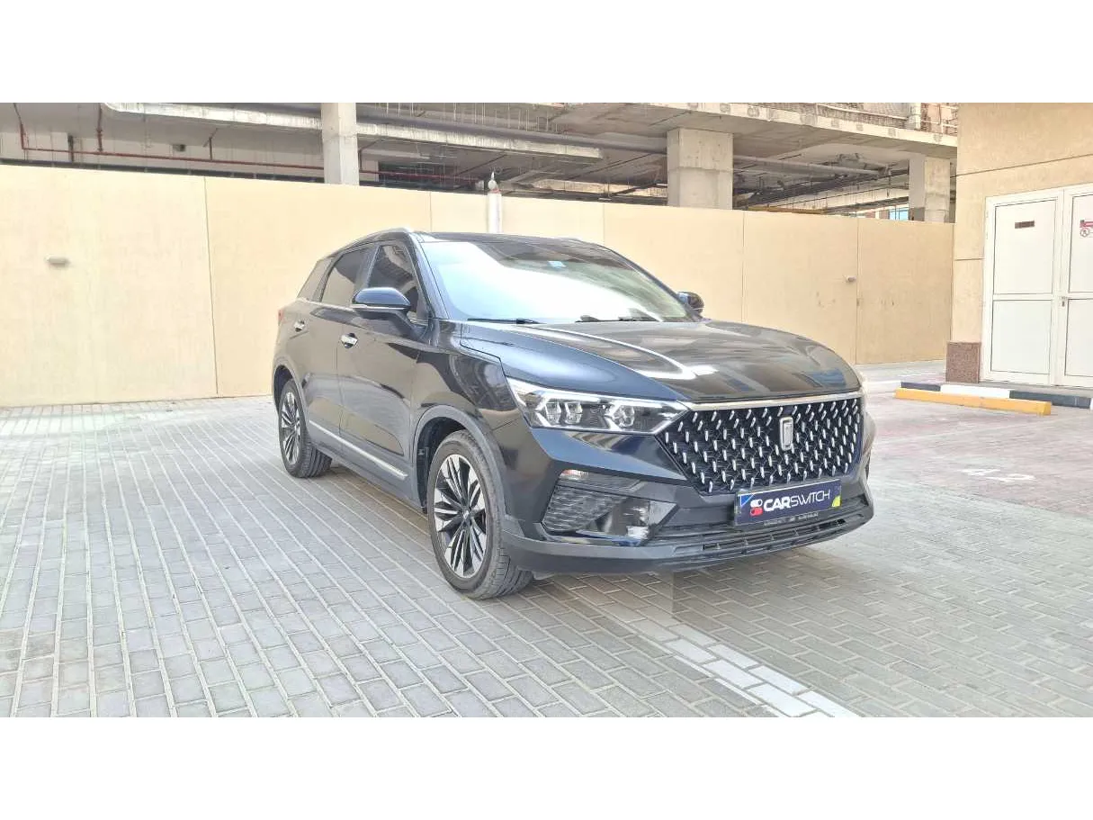 Car image 3