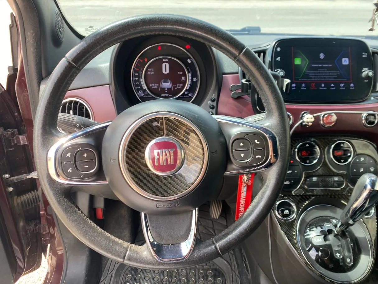 Car image 15