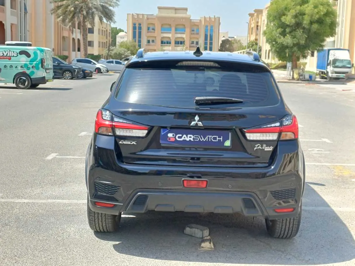 Car image 6