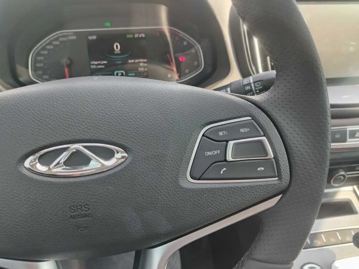 Car image 40