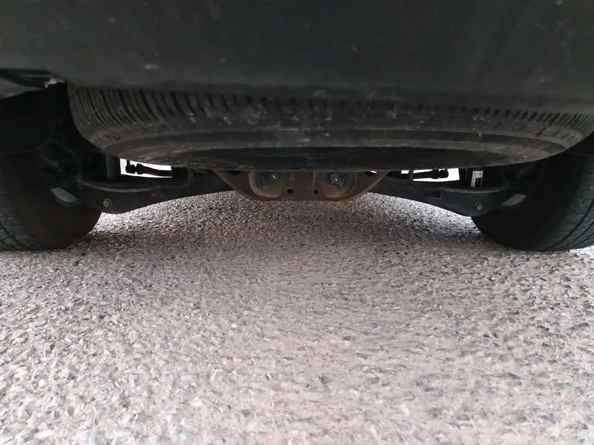 Car image 46