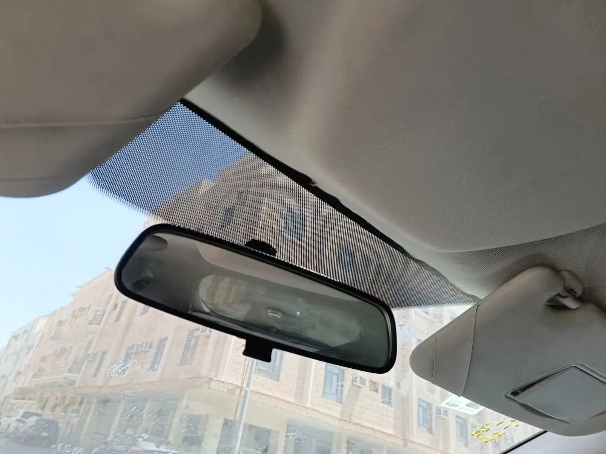 Car image 28