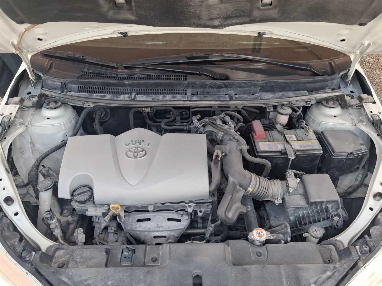 Car image 20
