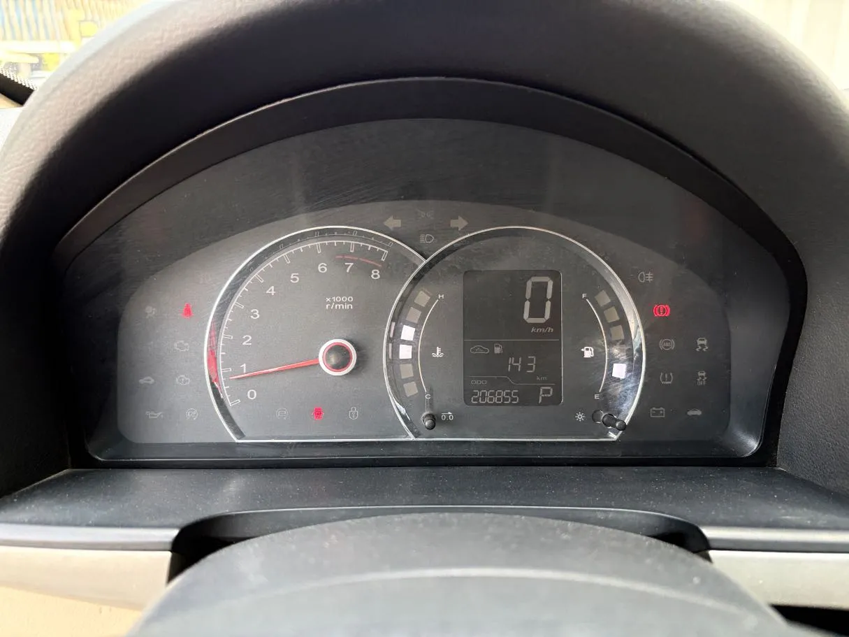 Car image 23