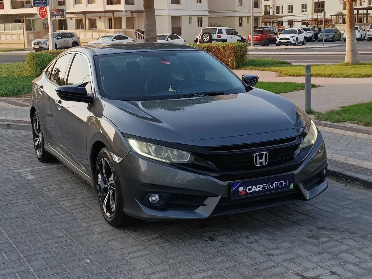 Car image 3