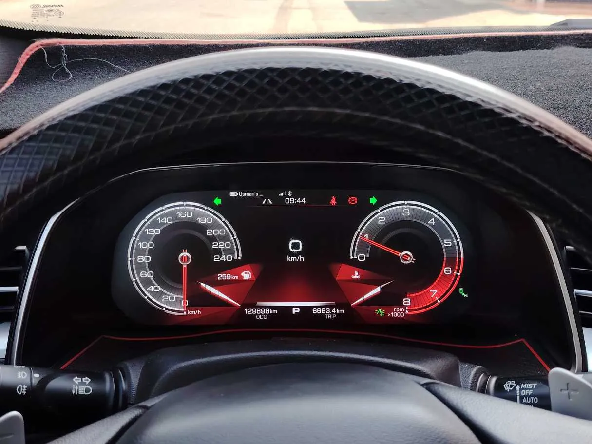 Car image 27