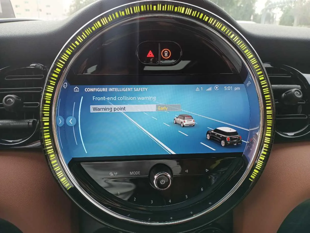Car image 23