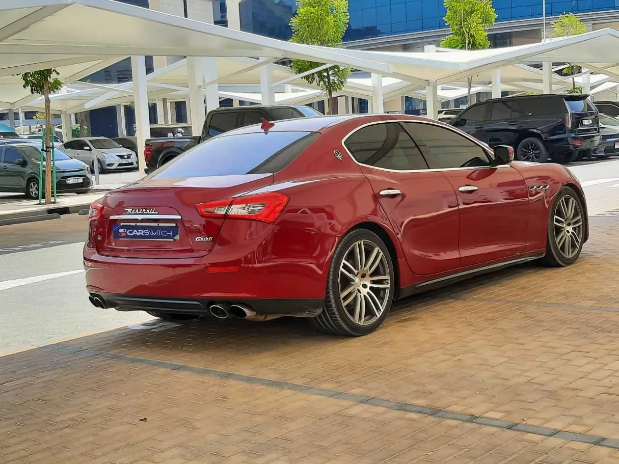 Car image 5