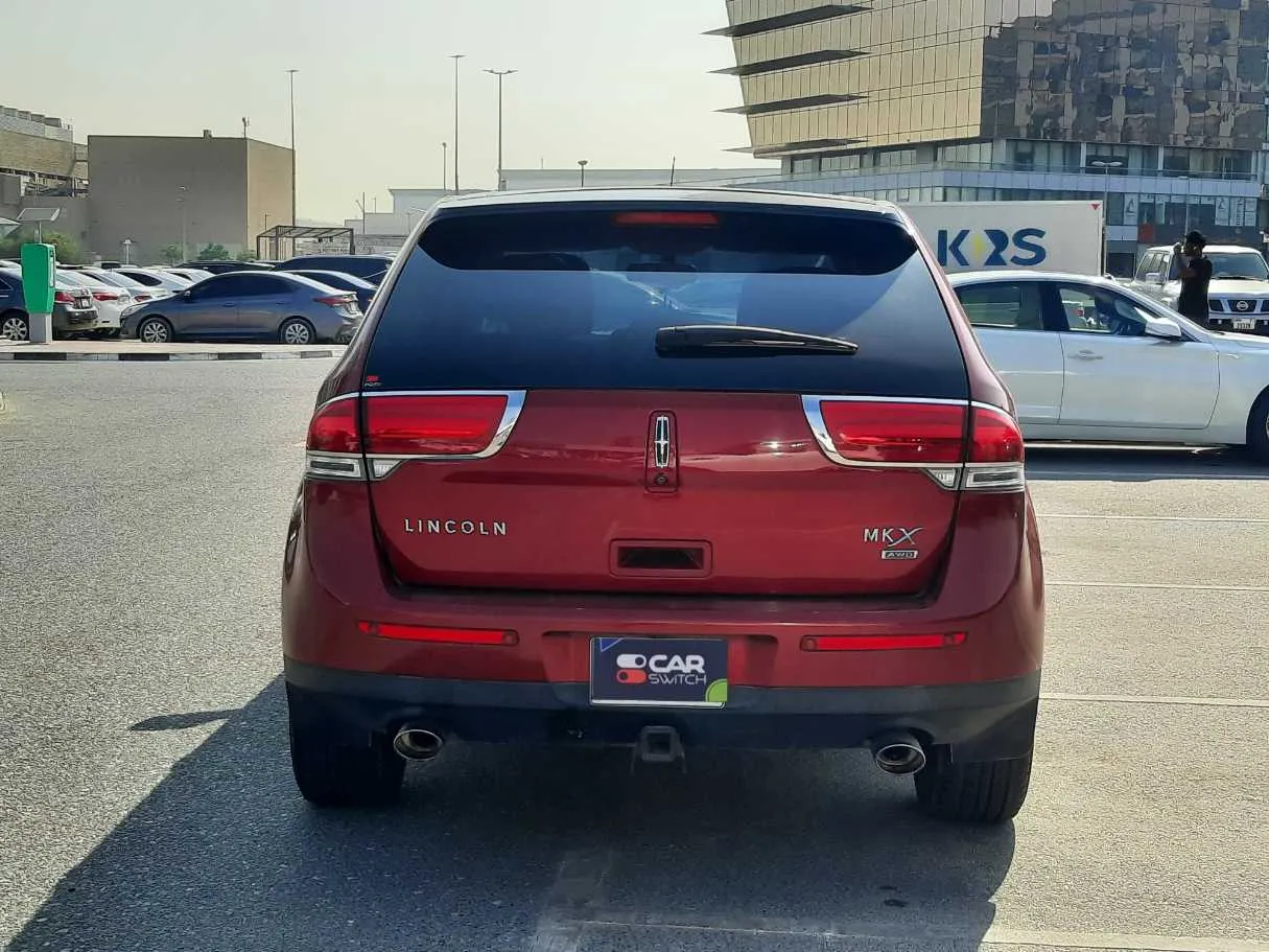 Car image 6
